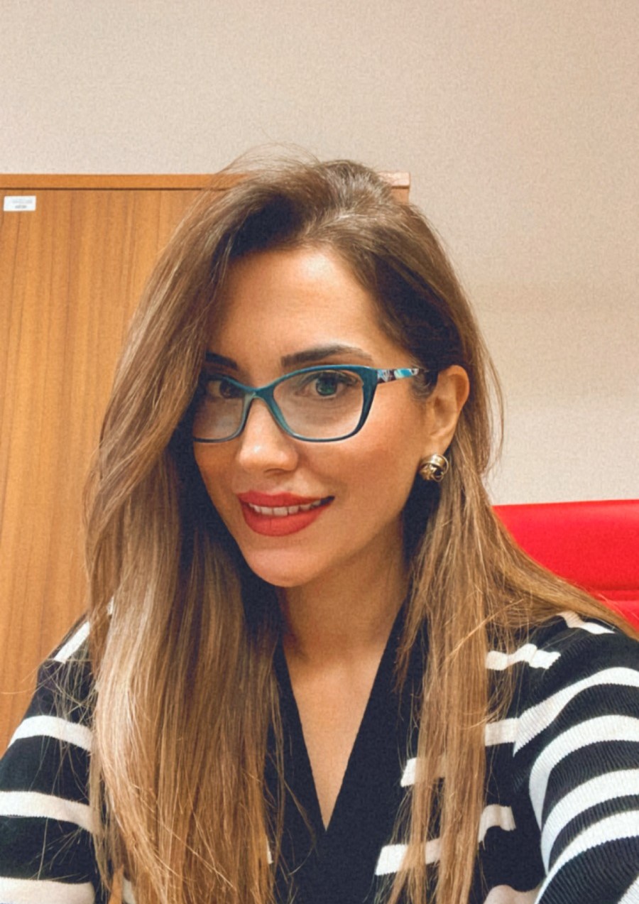 Prof. Dr. Özge Kılıçoğlu Mehmetcik.jpeg (213 KB)